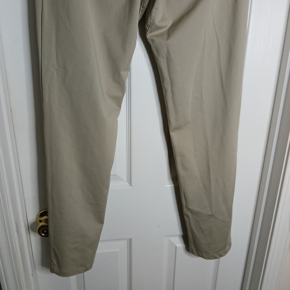 Young LA Tan Lightweight Athletic Trousers 32L - Picture 9 of 11